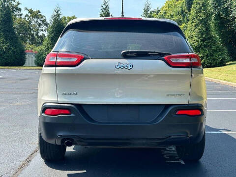 2014 Jeep Cherokee Sport