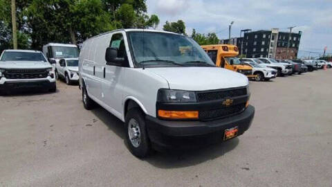 2025 Chevrolet Express 2500