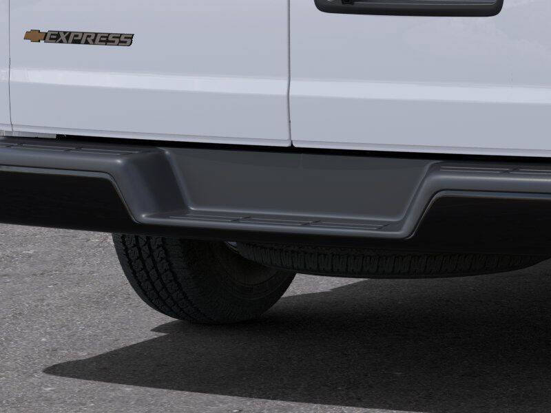 2025 Chevrolet Express 2500