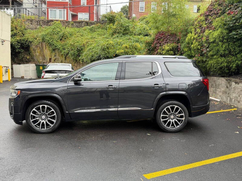 2020 GMC Acadia Denali