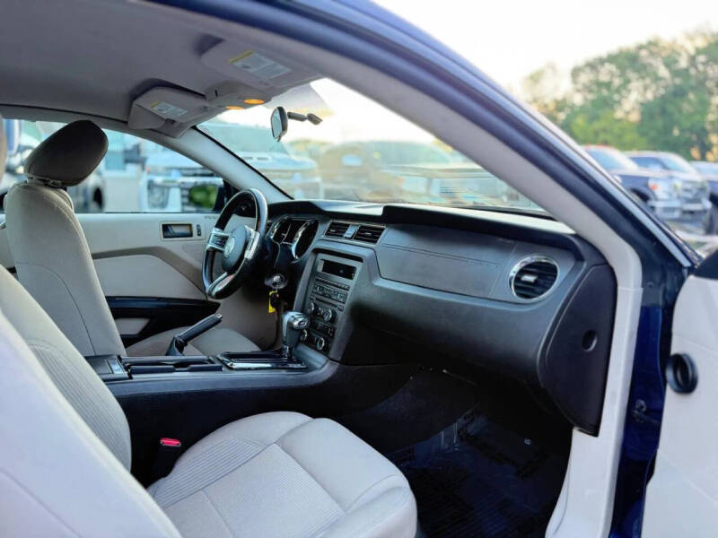 2010 Ford Mustang