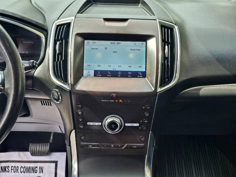 2020 Ford Edge Titanium