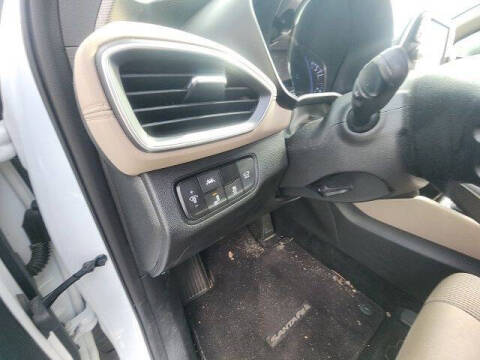 2019 Hyundai Santa Fe SEL Plus 2.4L