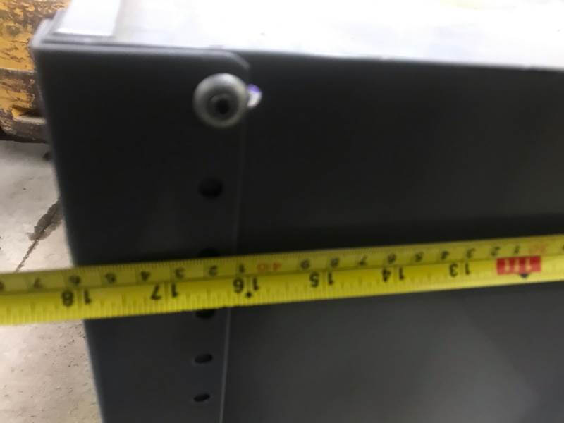 2013 LADDER RACK/SHELVING ADRIAN