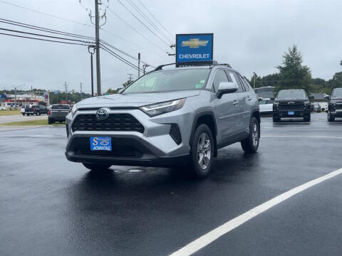 2022 Toyota RAV4 Hybrid XLE