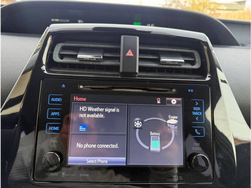 2017 Toyota Prius Three Touring