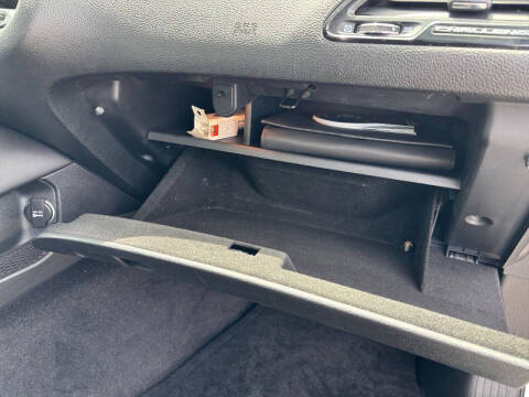 2015 Dodge Challenger R/T Plus