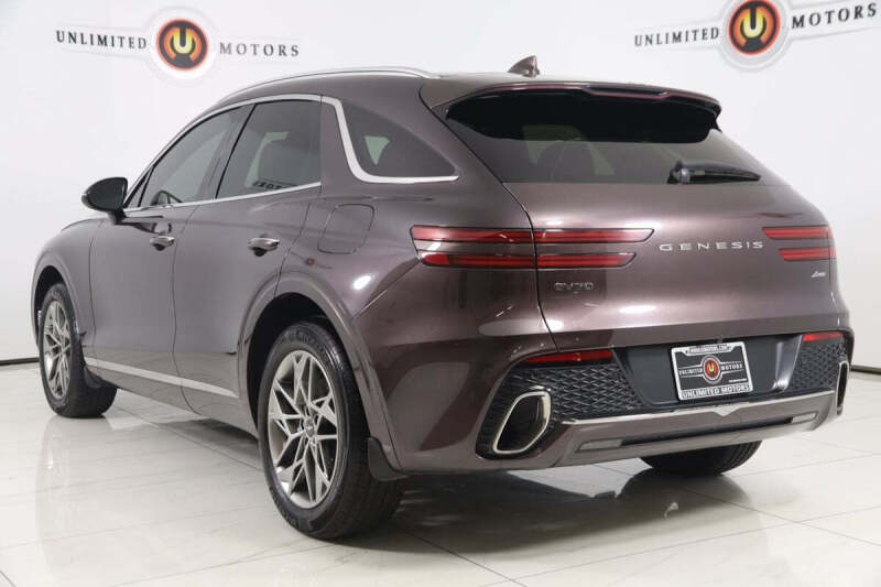 2022 Genesis GV70 2.5T Standard