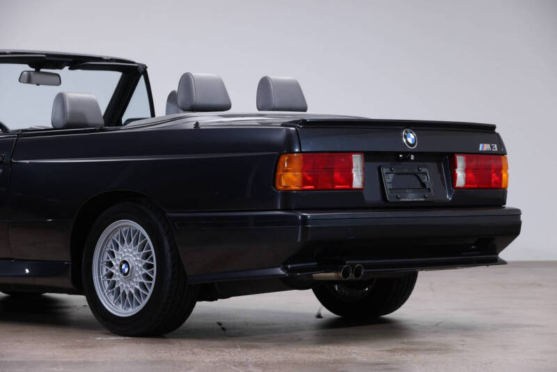 1993 BMW M3