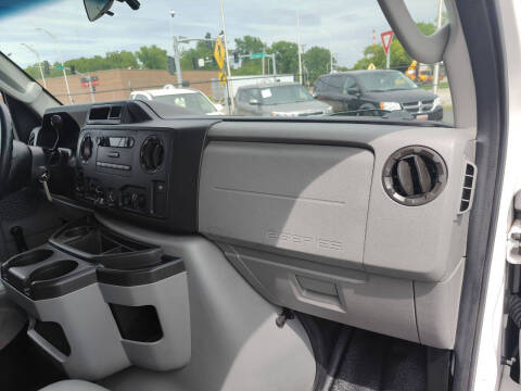 2011 Ford E-Series E-350 SD