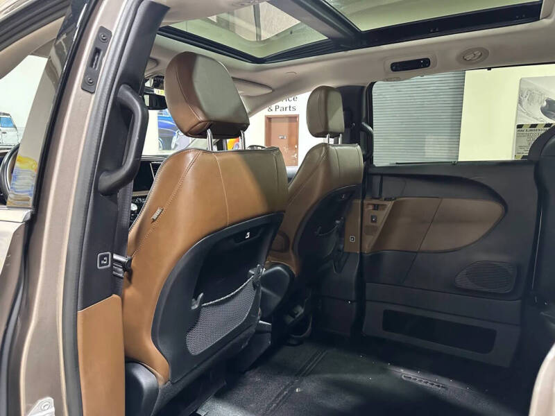 2017 Chrysler Pacifica Limited