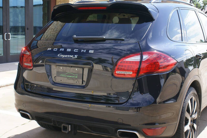 2012 Porsche Cayenne S