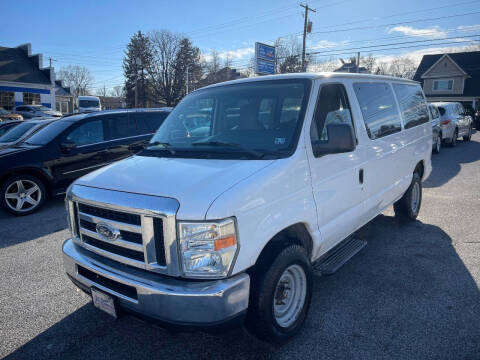 2010 Ford E-Series E-350 SD XLT