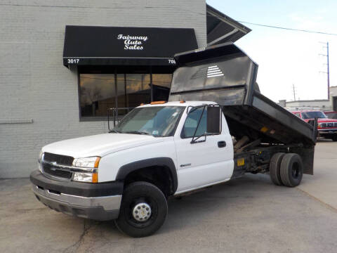 2004 Chevrolet Silverado 3500 for sale at FAIRWAY AUTO SALES, INC. in Melrose Park IL