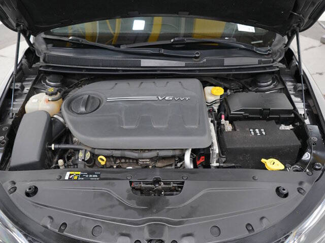 2015 Chrysler 200 C