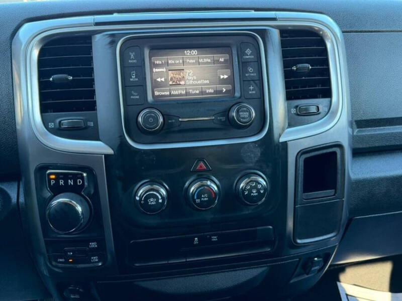 2024 RAM 1500 Classic