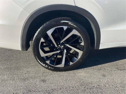 2022 Mitsubishi Outlander SEL