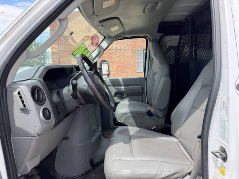 2011 Ford E-Series E-150