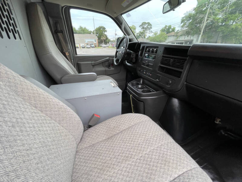2020 Chevrolet Express 2500