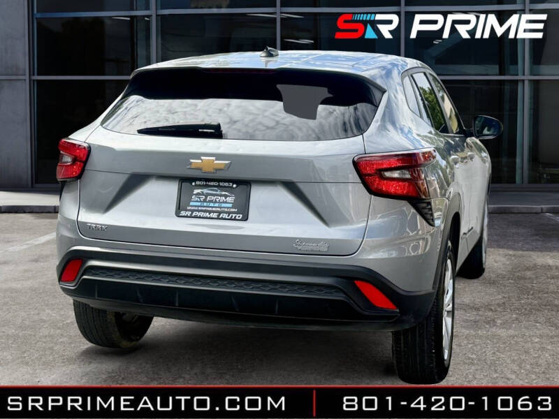 2024 Chevrolet Trax LS