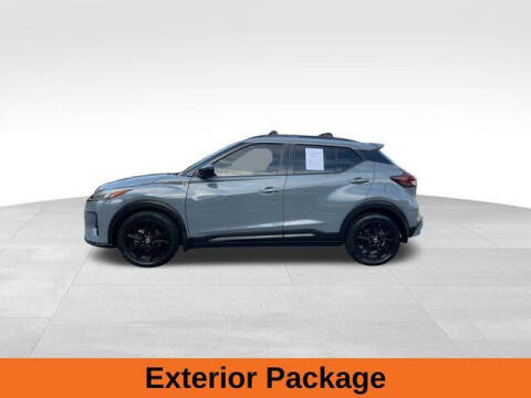 2021 Nissan Kicks SR