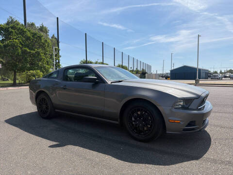 2013 Ford Mustang V6