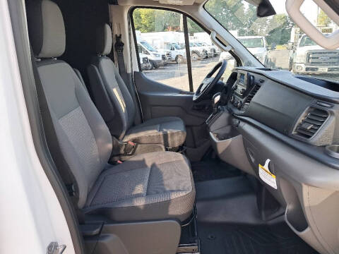 2025 Ford Transit 250