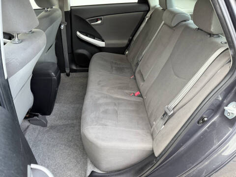 2013 Toyota Prius Two