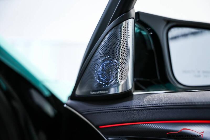 2023 BMW M5
