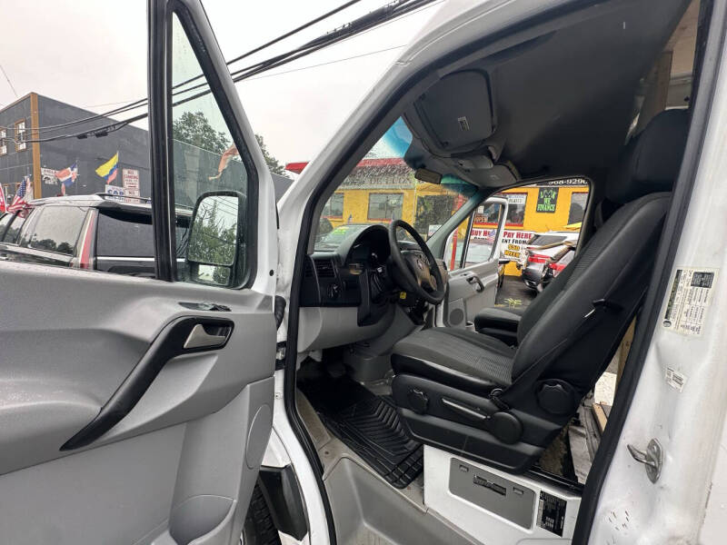 2011 Freightliner Sprinter 2500