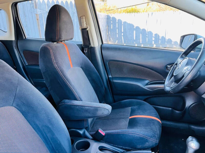 2015 Nissan Versa Note