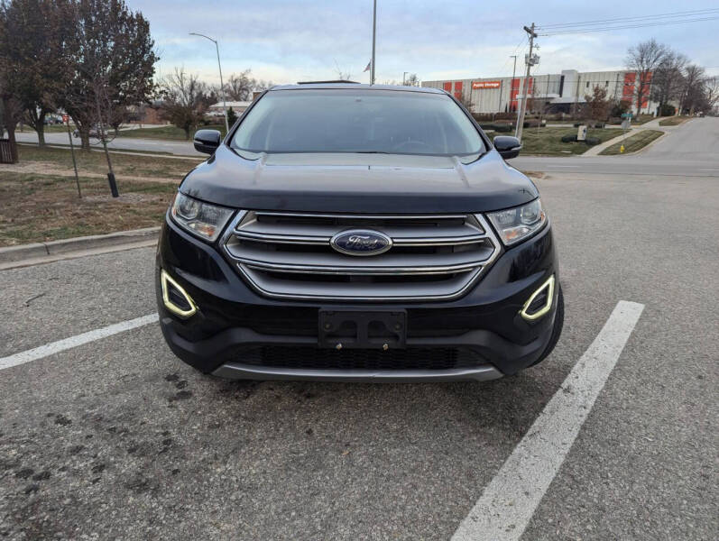 2017 Ford Edge Titanium