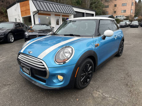 2015 MINI Hardtop 2 Door for sale at Trucks Plus in Seattle WA
