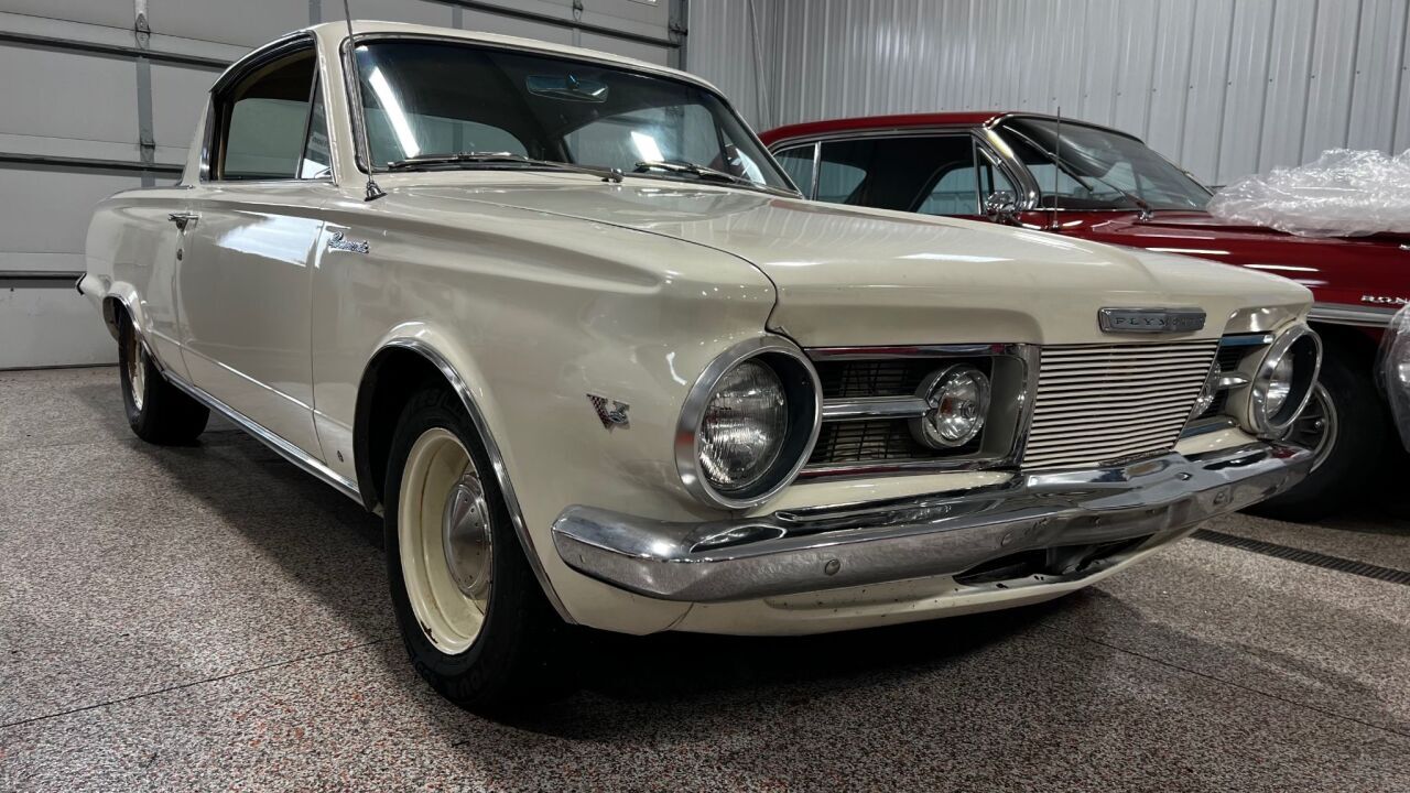 1965 Plymouth Barracuda 31