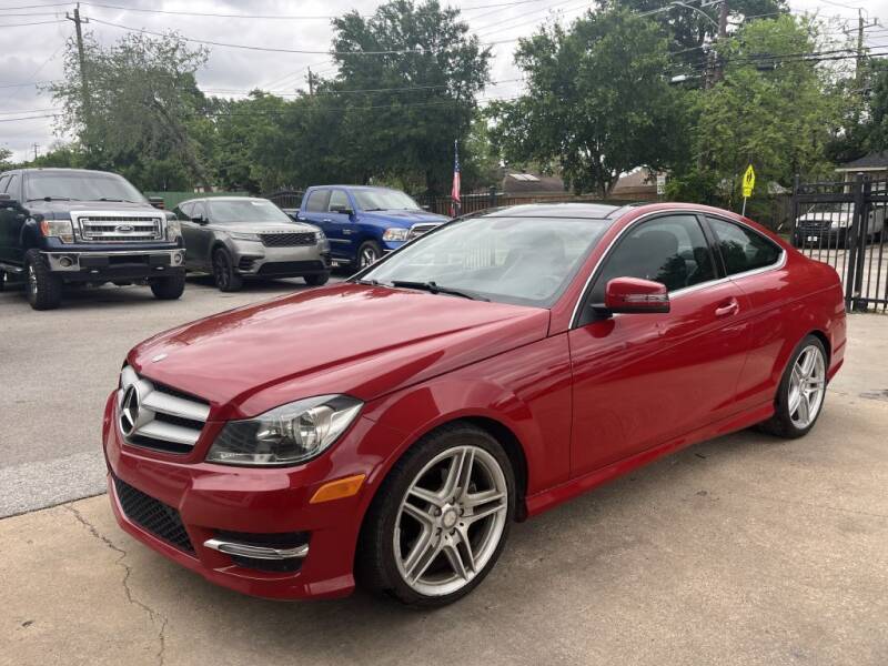 2013 Mercedes-Benz C-Class for sale at Auto Outlet Inc. in Houston TX