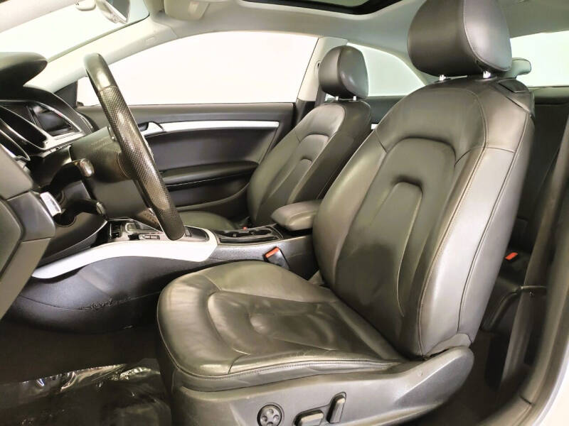 2011 Audi A5 2.0T quattro Premium Plus