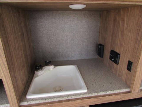 2016 Forest River SHASTA PHO