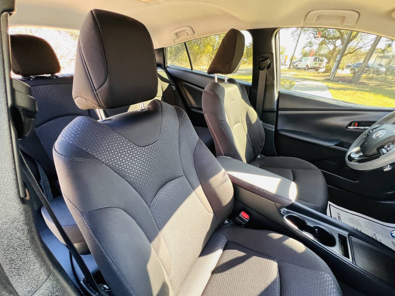 Used Car 2020 Toyota Prius  Le 4dr Hatchback For Sale Under $20,000 In Austin, Texas