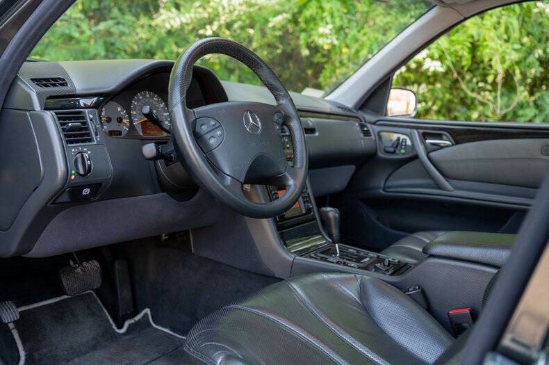 2000 Mercedes-Benz E-Class E 55 AMG
