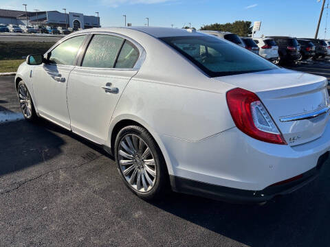 2015 Lincoln MKS