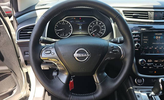 2023 Nissan Murano SV