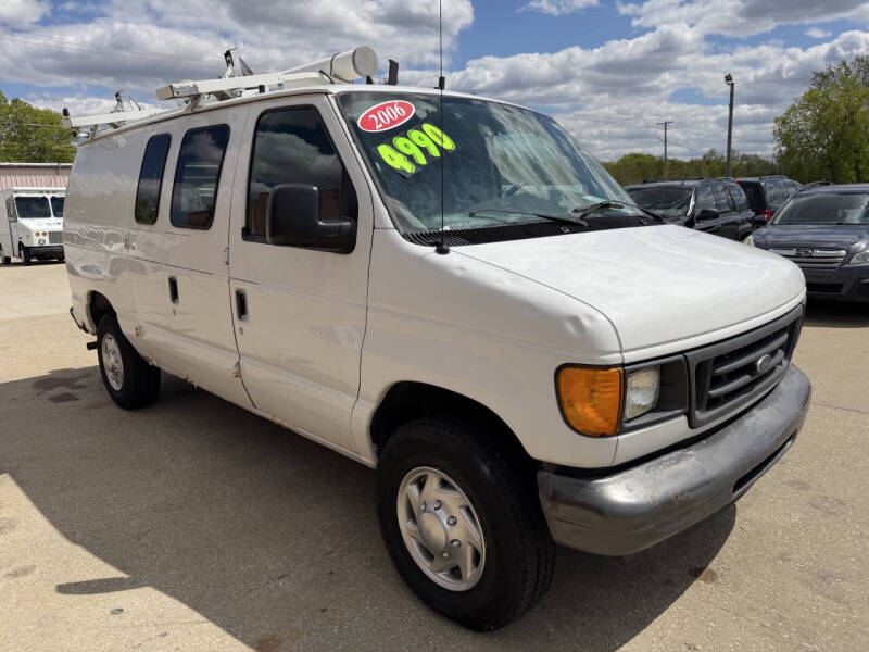 2006 Ford E-Series E-250