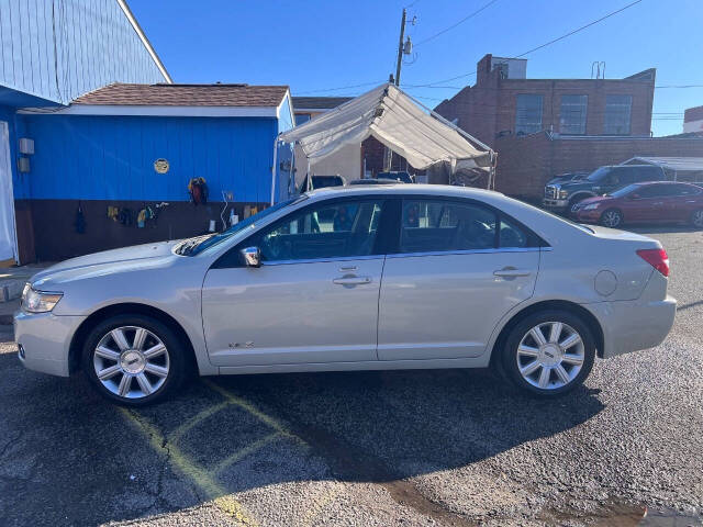 2007 Lincoln MKZ for sale at OD MOTORS in Siler City, NC