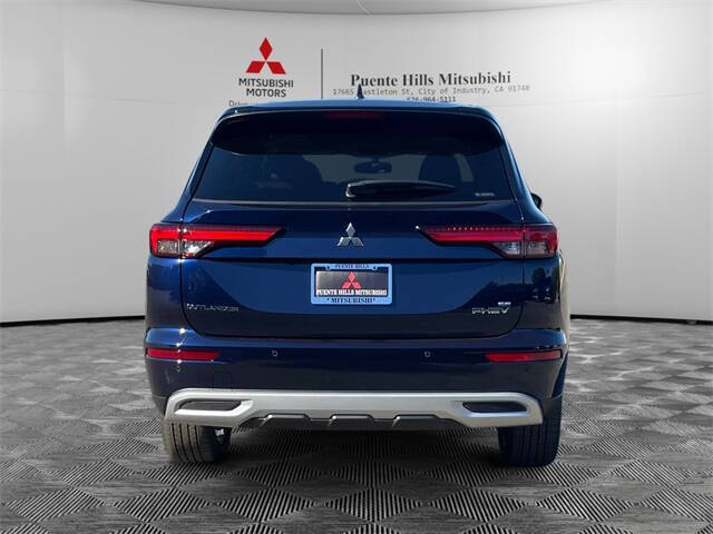 2025 Mitsubishi Outlander PHEV SE
