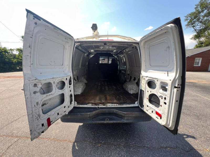 2011 Ford E-Series E-250