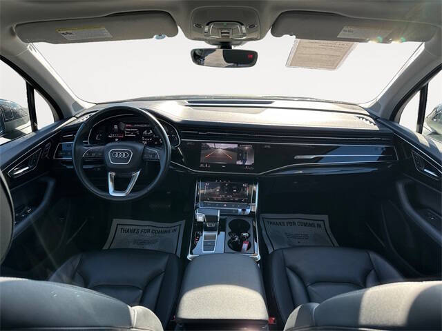 2023 Audi Q7 quattro Premium Plus 55 TFSI
