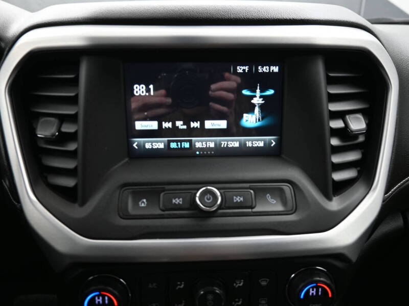 2018 GMC Acadia SLE-2