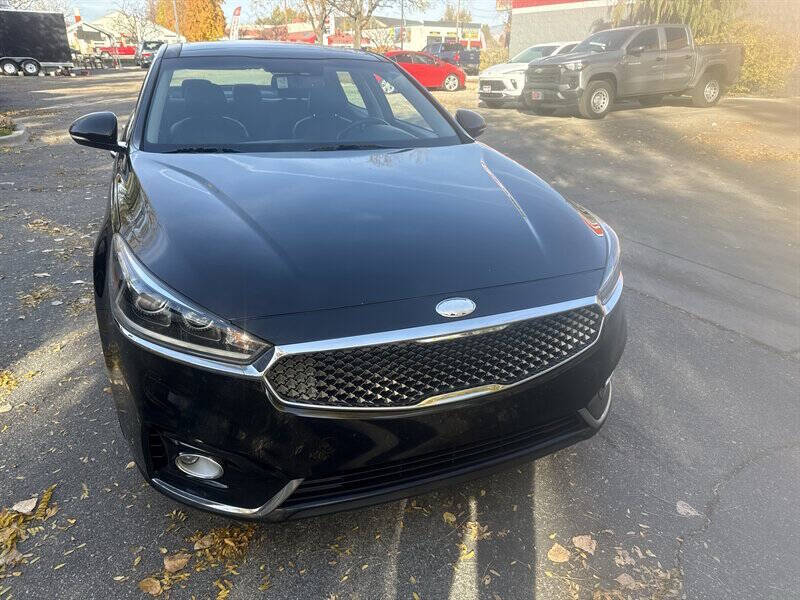 2017 Kia Cadenza Premium