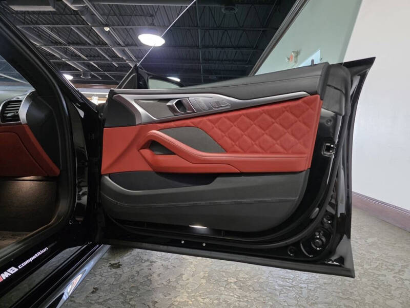 2023 BMW M8 Competition