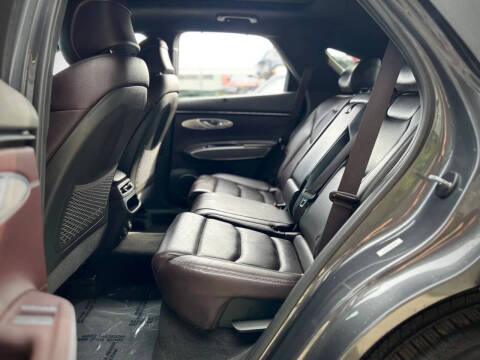 2022 Genesis GV70 2.5T Standard